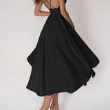 Elara - Elegantes Minimalistisches Kleid