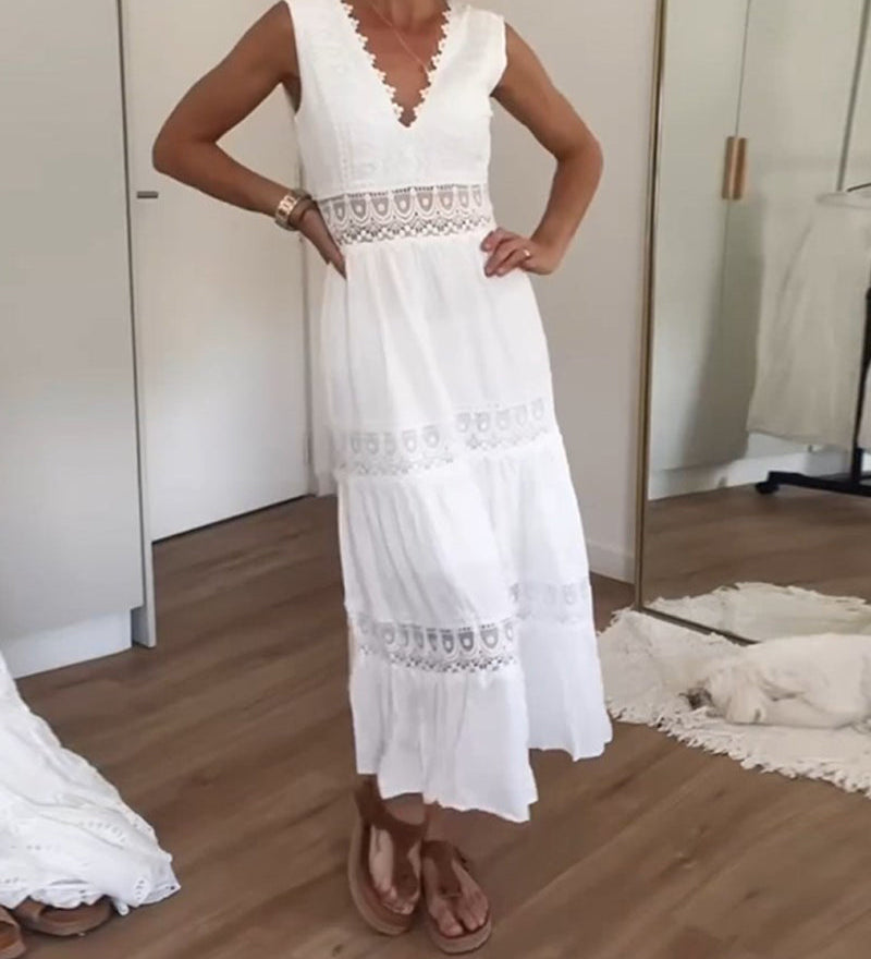 Circe - Spitzen-Camisolekleid mit V-Ausschnitt