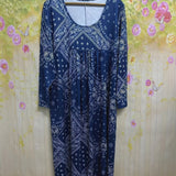 ELOWEN | MIDI-KLEID MIT LANGEN ÄRMELN CASUAL